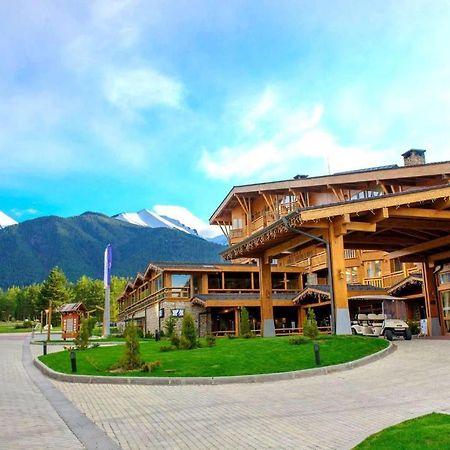 Pirin Golf Hotel Private Studios - Sani, Bansko رازلوغ المظهر الخارجي الصورة