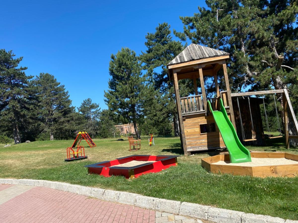 Pirin Golf Hotel Private Studios - Sani, Bansko رازلوغ المظهر الخارجي الصورة