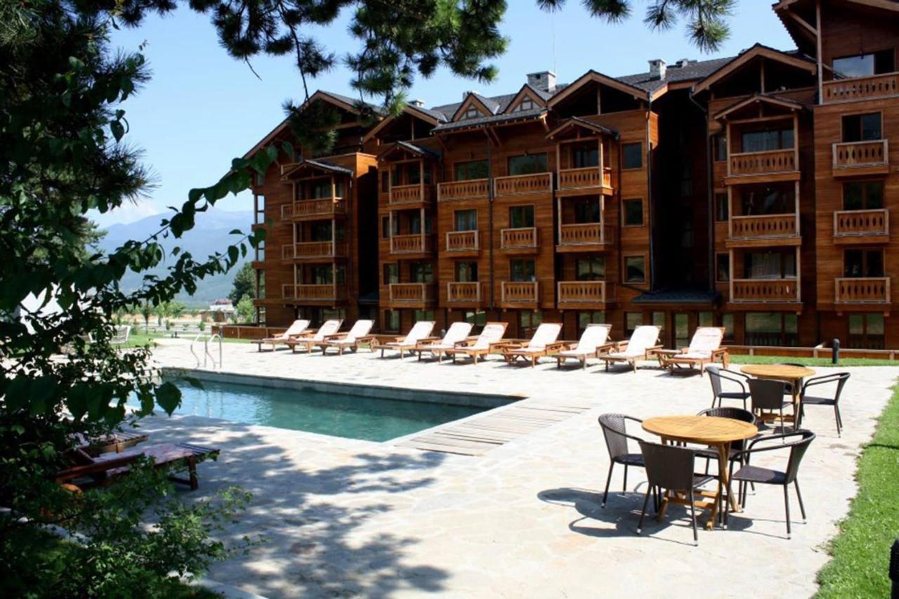 Pirin Golf Hotel Private Studios - Sani, Bansko رازلوغ المظهر الخارجي الصورة