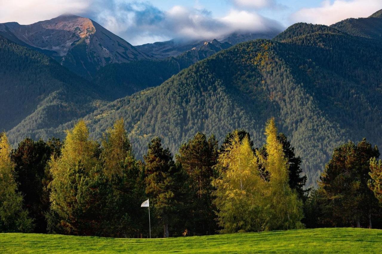 Pirin Golf Hotel Private Studios - Sani, Bansko رازلوغ المظهر الخارجي الصورة